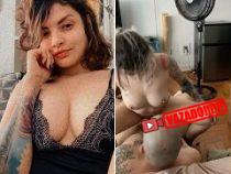 Julice ninfeta tatuada sentou na piroca em sexo caseiro