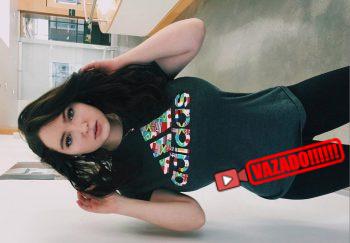 Lara Lemons nudes Big tits teen