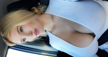 Elizabeth Ostrander  Model Nudes