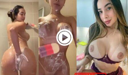 Ester Ana nua alisando o corpo pelada e toda cheia de sabão video