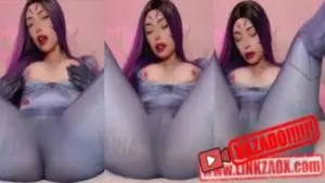 Gamer Kyure se exibindo vestida de cosplay pelada mostrando os peitinhos lindos – Kyure Pelada Vídeos Grátis